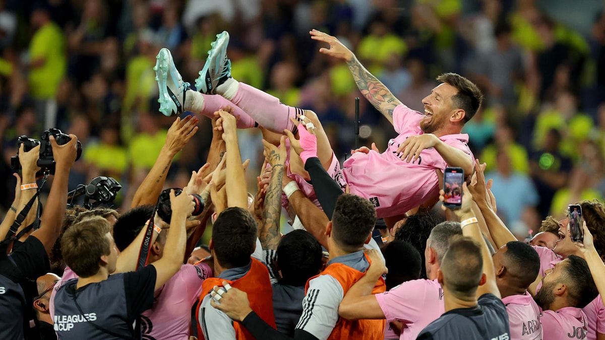 Coupe des Ligues, Leo Messi 